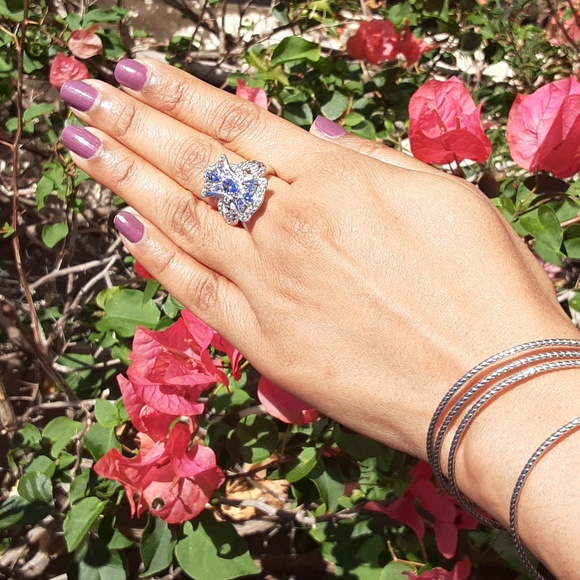 925 Tanzanite And White Topaz Ring. - Picture 4 of 6